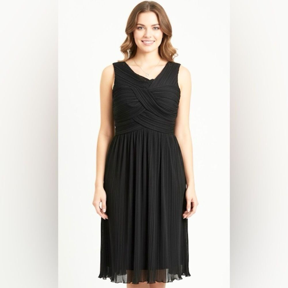 Donna Ricco Black Micro-Pleated Cocktail Dress - Size 8 Party 39"